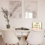 White Heaven - Stylish 9th-floor With Views شقة *