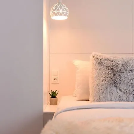 White Heaven - Stylish 9th-floor With Views