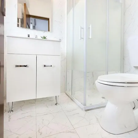 Apartment White Heaven - Stylish 9th-floor With Views *