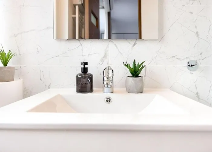 Apartmán White Heaven - Stylish 9th-floor With Views