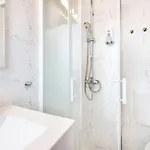 Apartamento White Heaven - Stylish 9th-floor With Views Bucareste