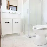 Apartamento White Heaven - Stylish 9th-floor With Views *